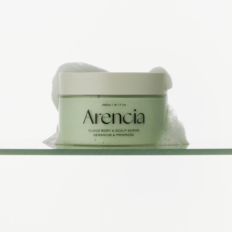 Arencia Fresh Cloud Scrub Geranium & Primrose removes dead skin cells and excess oil