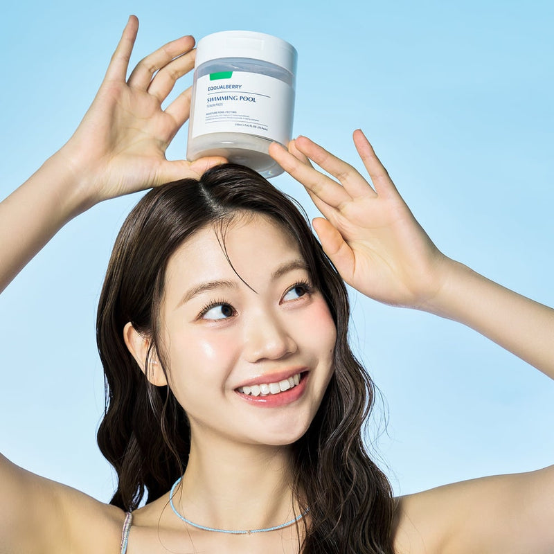 Vegan-friendly Eqqualberry toner pads with Cica and hyaluronic acid to soothe sensitive skin and minimise pores.