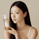 Texture of SKIN1004 Centella Light Cleansing Oil – lightweight formula that emulsifies with water to remove impurities