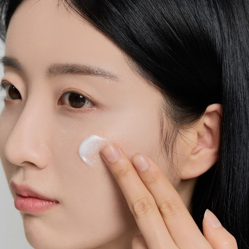skin1004 madagascar centella tone brightening capsule cream review