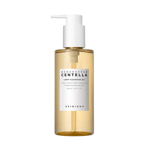 SKIN1004 Madagascar Centella Light Cleansing Oil 200ml bottle on white background – Korean gentle oil cleanser for sensitive skin