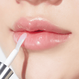 VT Cosmetics Expert Lip Plumper clear glossy lip enhancer with micro silica particles for fuller lips